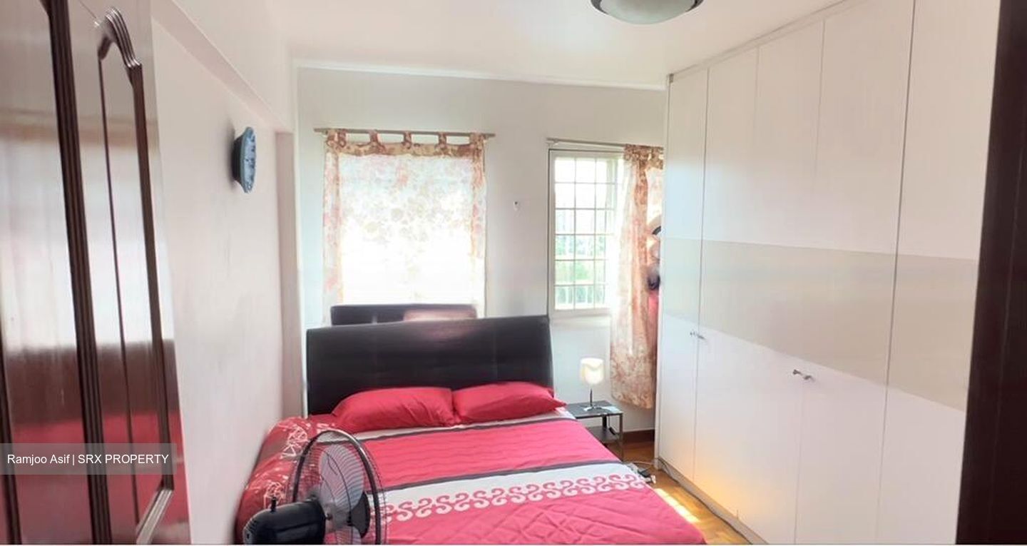 Melville Park (D18), Condominium #483531341